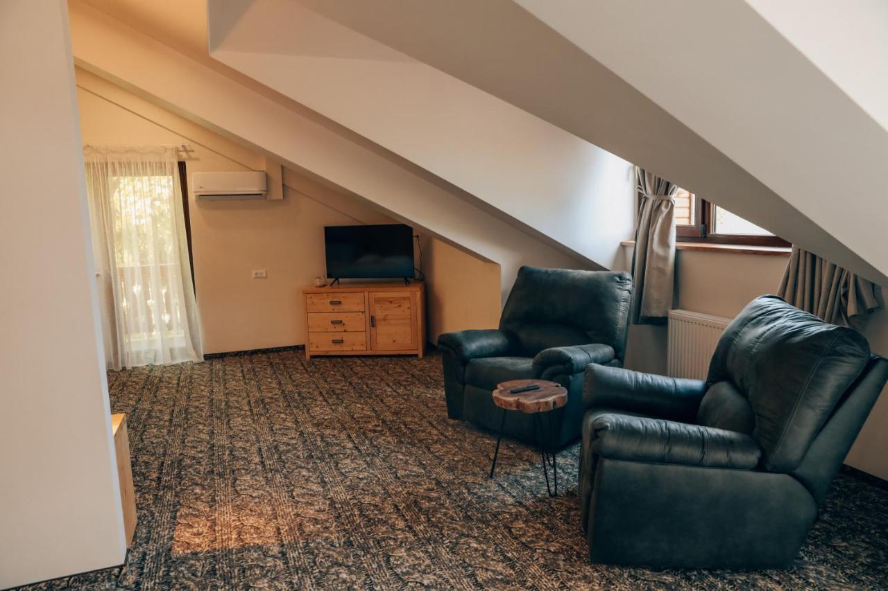 Popasul Domnesc- Resort& Spa- Voronet Vue Экстерьер фото