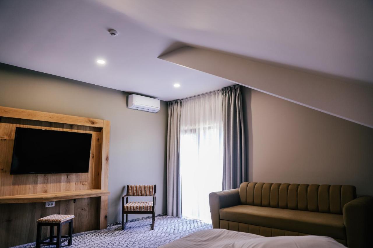 Popasul Domnesc- Resort& Spa- Voronet Vue Экстерьер фото